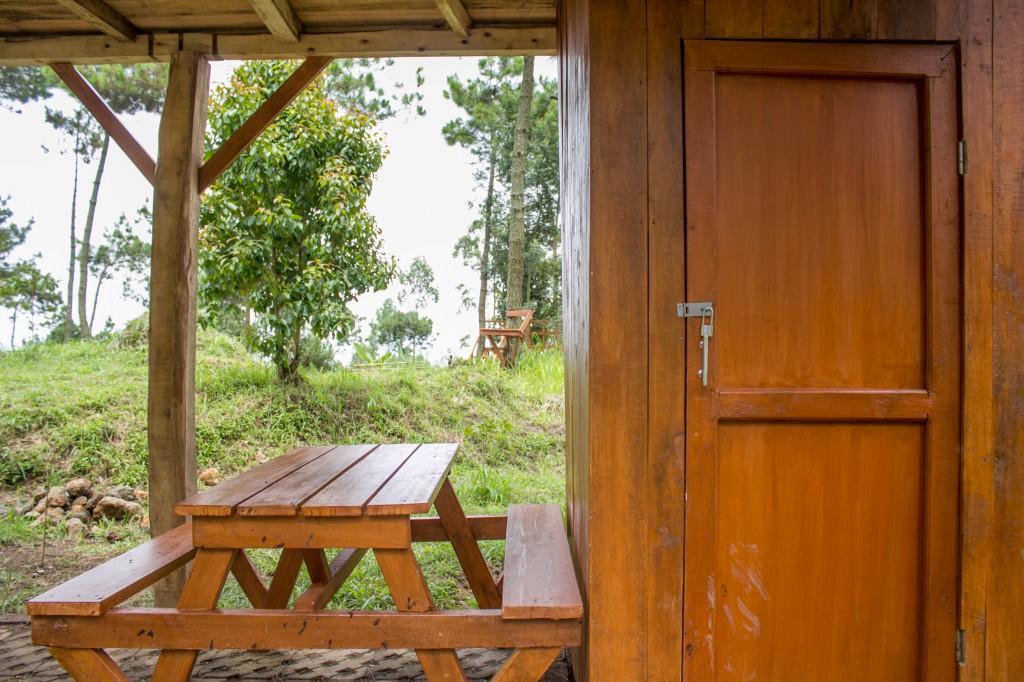 Papandayan Camping Ground Ξενοδοχείο Cileuleuy Εξωτερικό φωτογραφία